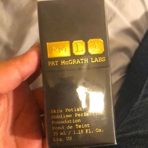 Pat MG skin fetish sublime perfection foundation
